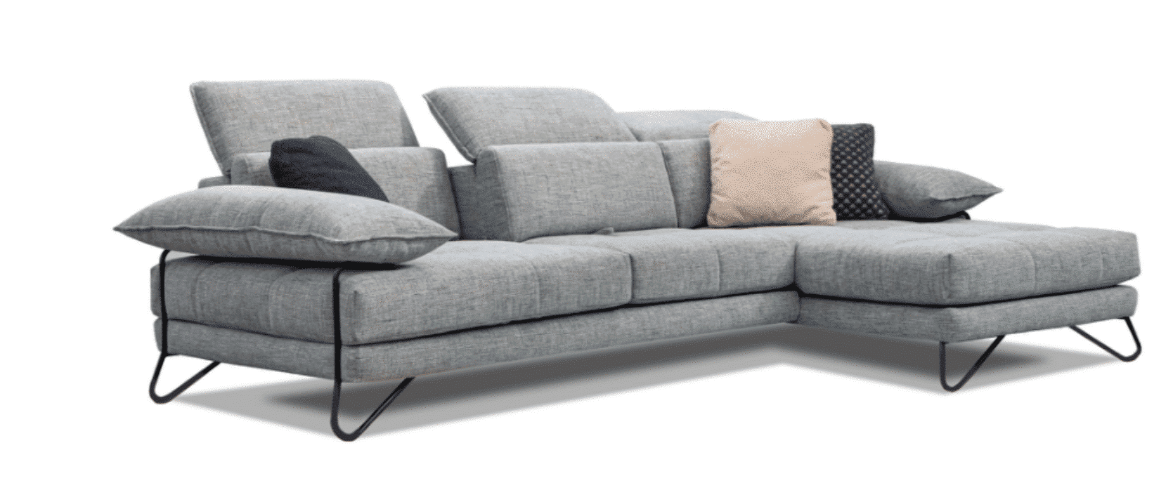 Modelul surprinde prin confortul de utilizare și funcționalitatea peste medie.